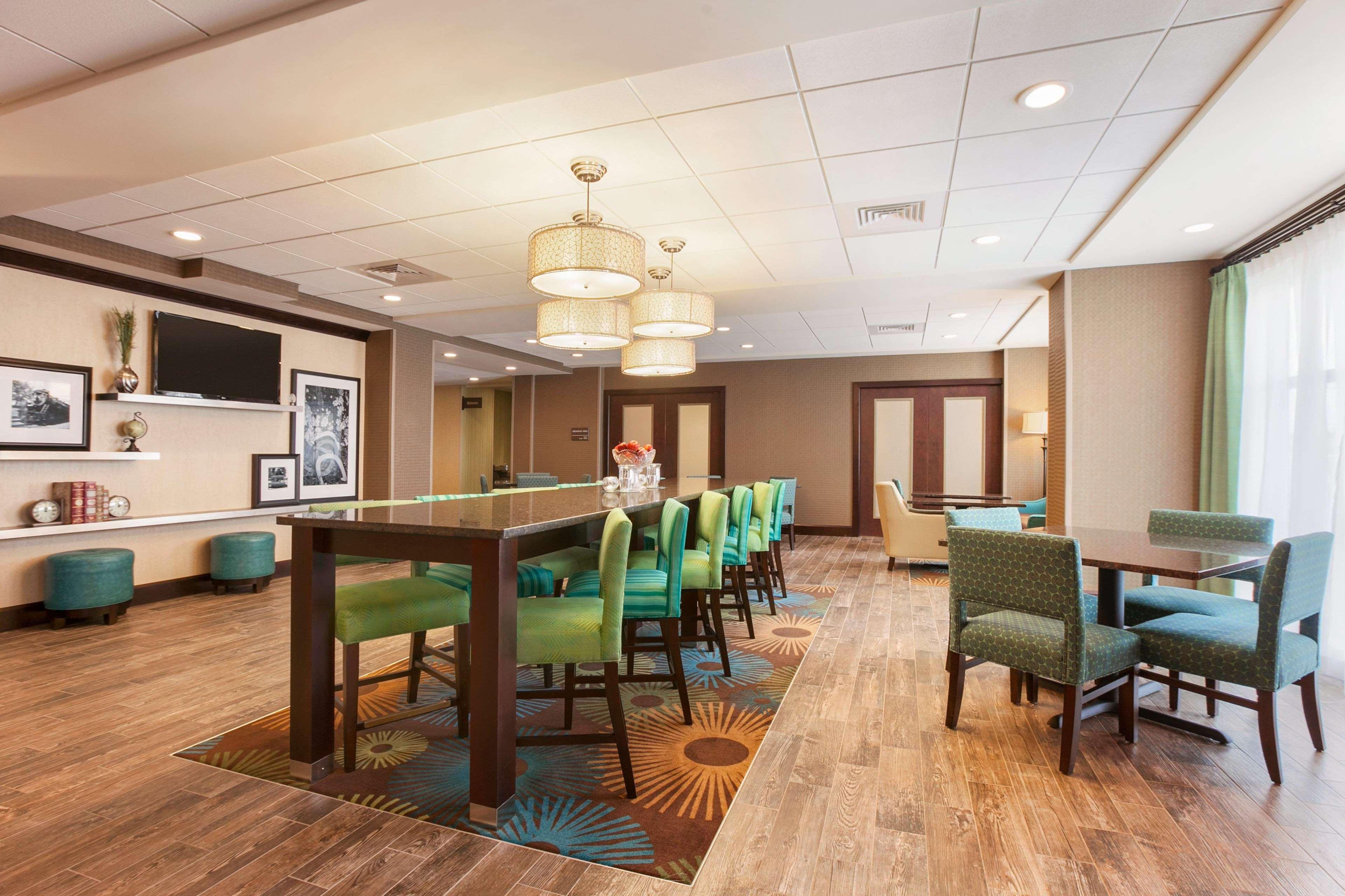Hampton Inn Belton/Kansas City Exteriör bild