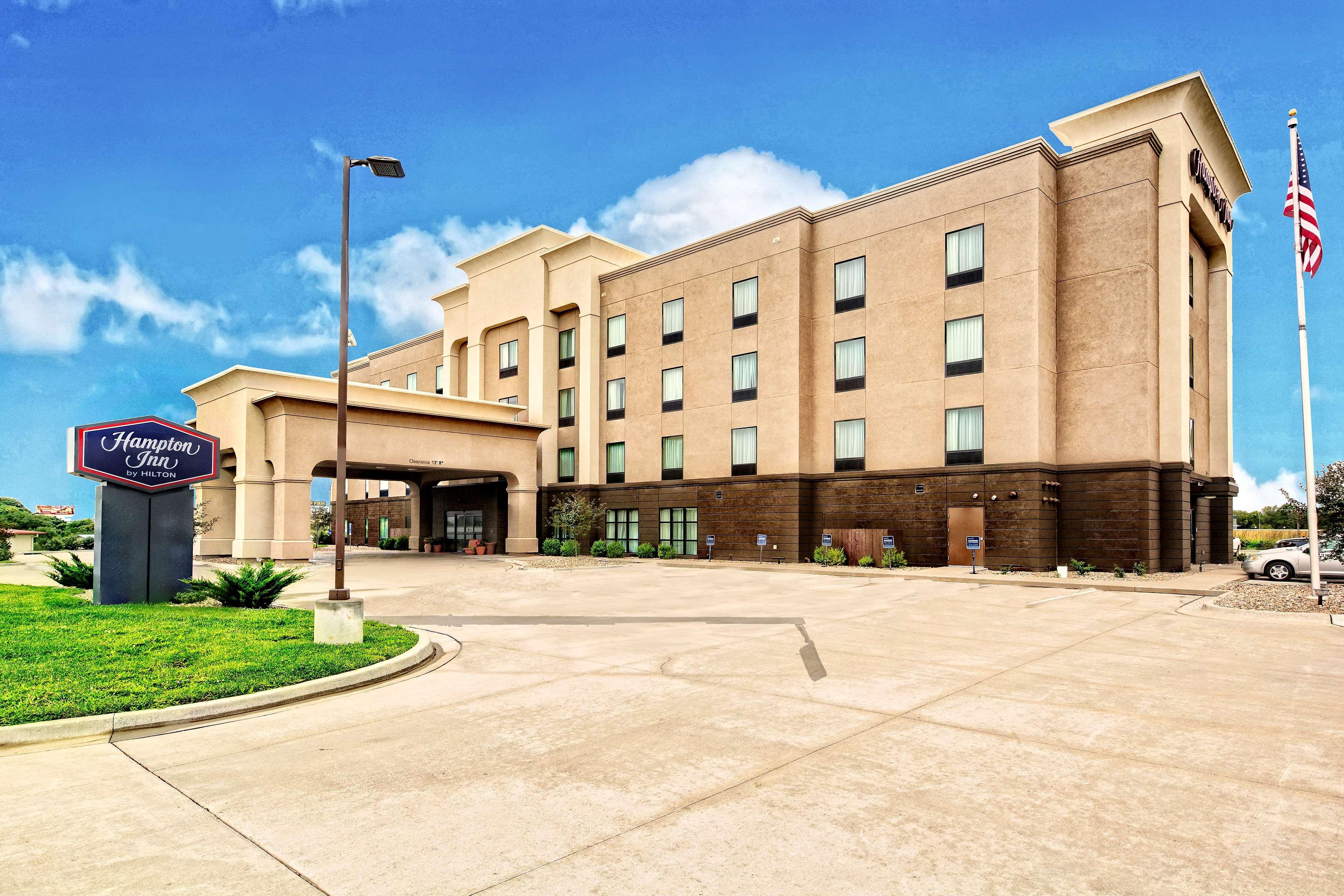 Hampton Inn Belton/Kansas City Exteriör bild