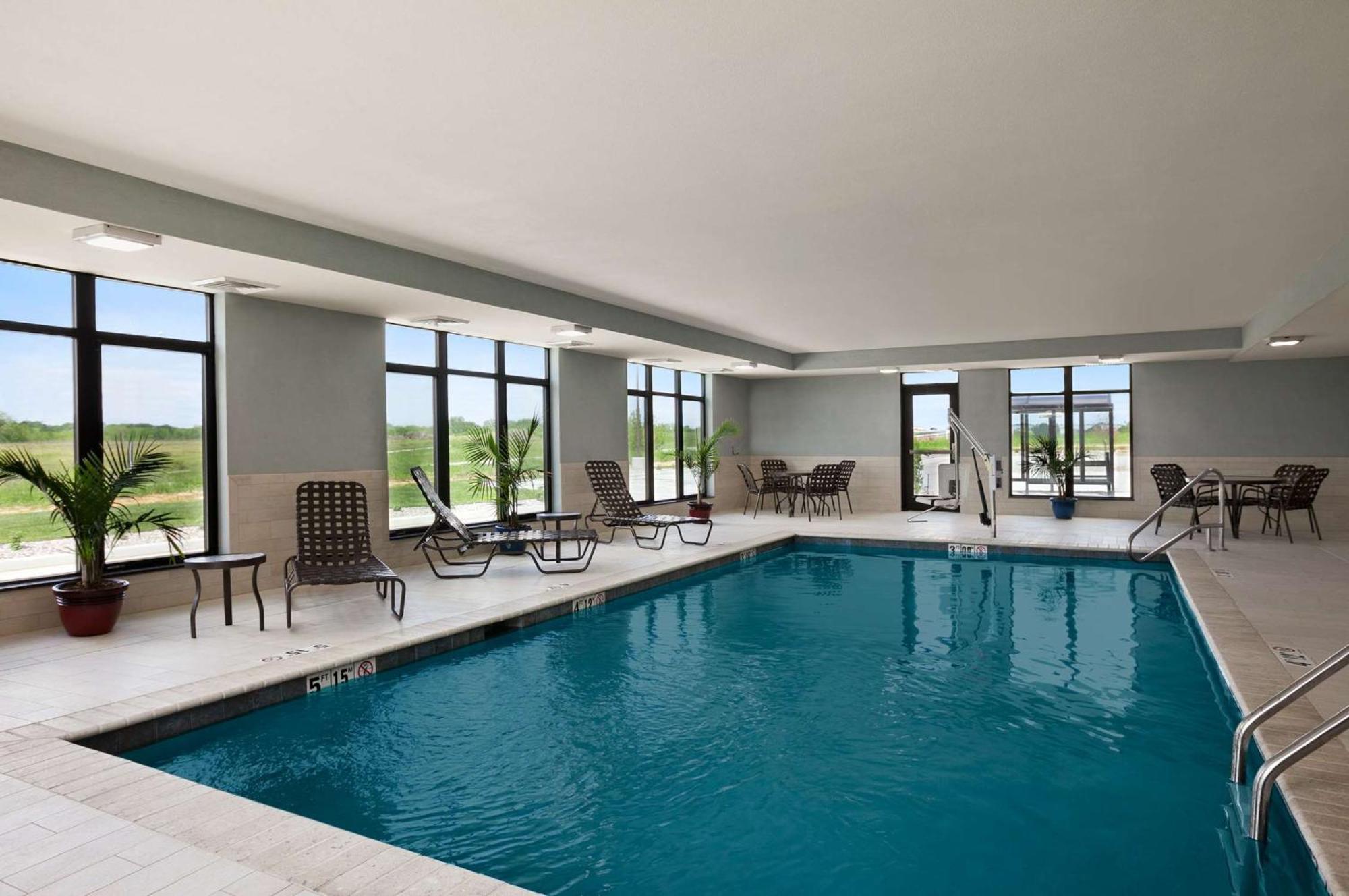 Hampton Inn Belton/Kansas City Exteriör bild